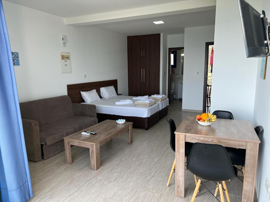 Governors Beach Panayiotis Apart otel Dış mekan fotoğraf